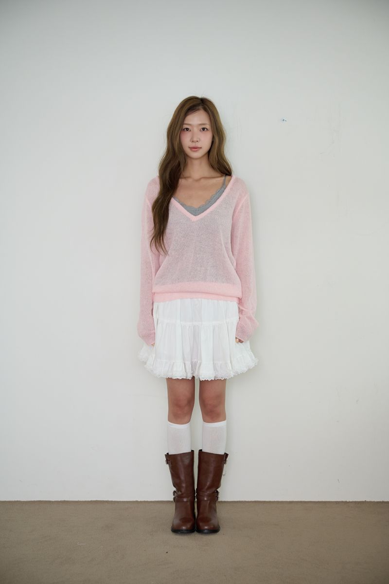 PINK PINEAPPLE（ピンクパイナップル）の「FLORAL SLIM LACE BUSTIER（Tops）」