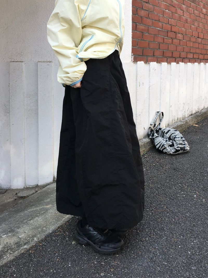 Windy Nylon Banding Long Skirt (3c)