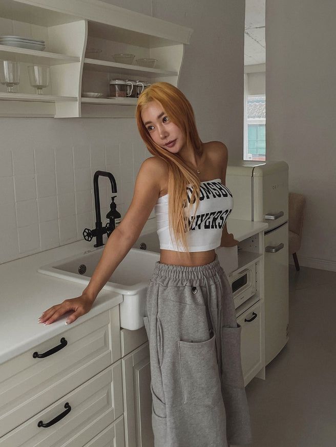 Bloom Lettering Pig Tube Top (+With Cup)