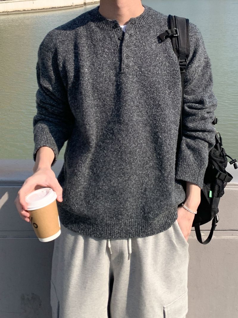 ベーシックオーバーヘンリーネックニット