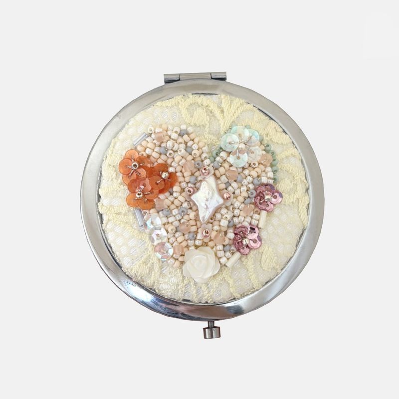 jujustudio（ジュジュスタジオ）の「オフィーリア（ファッション小物）」