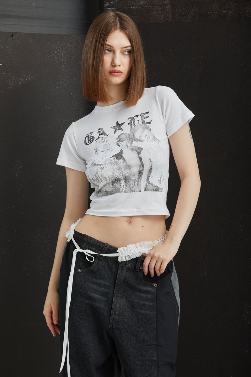 FRIENDS CROPPED T-SHIRT