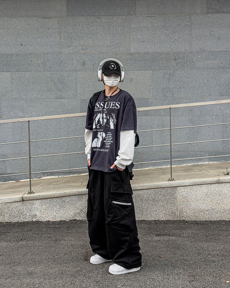 Issue Layered Color-Blocked Oversized Long Sleeve