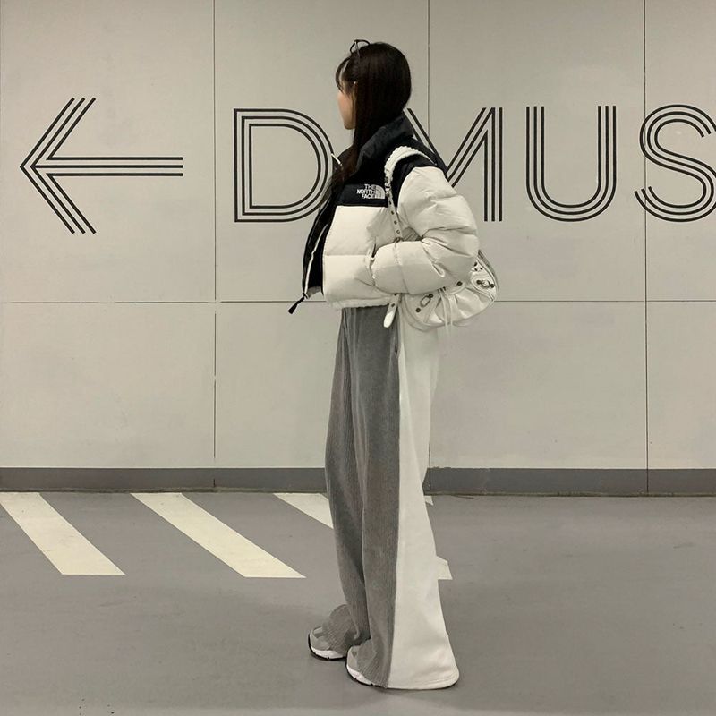 [BELLIDE MADE] Unexpected Belloia Wool Napping Wide Half-and-Half Sweat Pants