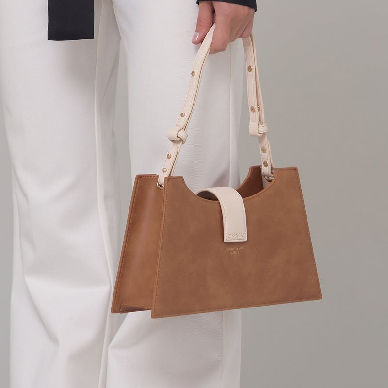 STAY Bag (Toffeenut)