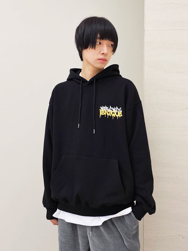 VENTIQUE(ベンティーク)の「VENTIQUE Graffiti hoodie 3color(Tops)」