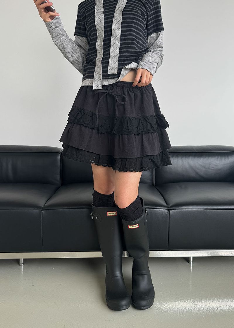 CANCAN LACE SHORTS