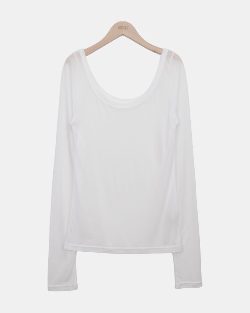 Biljeun Deep U-Neck Long-Sleeve T-Shirt