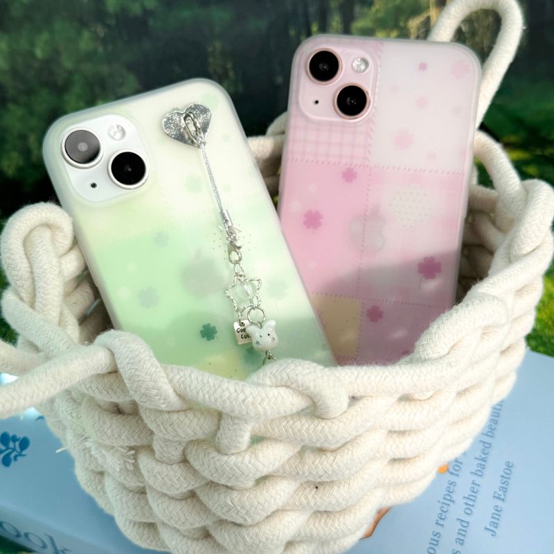 Key Charms SET) Lucky Four Leaf Clover Matte iPhone Phone Case