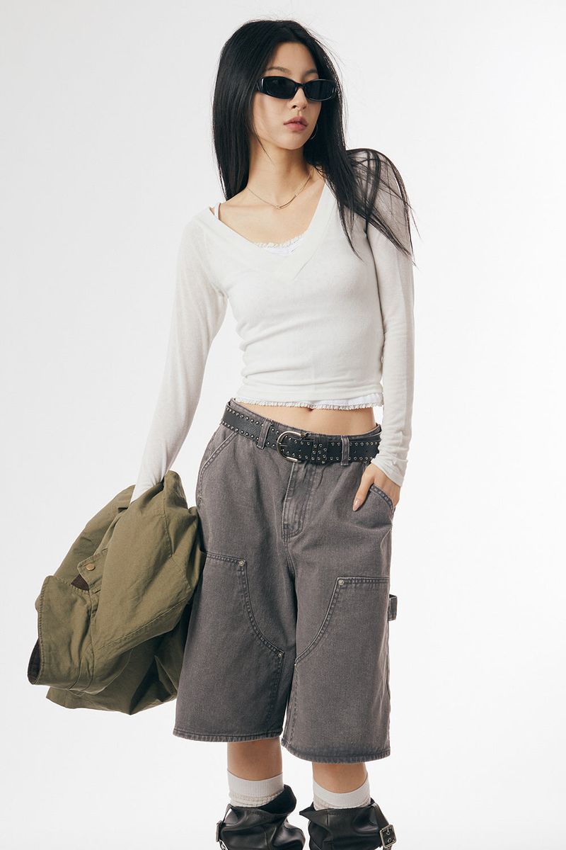 Raucohouse(ラウコハウス)の「Olga deep V-neck crop long sleeve(Tops)」