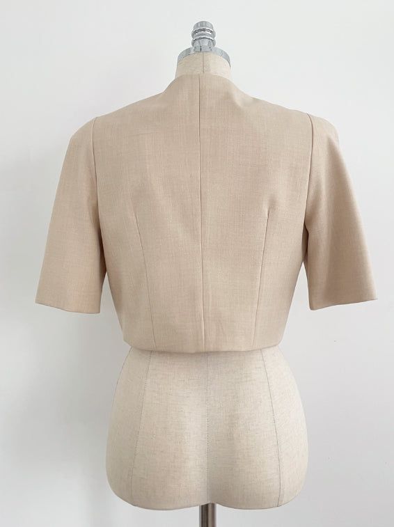 Vekia Crop Jacket H-Line Skirt Set