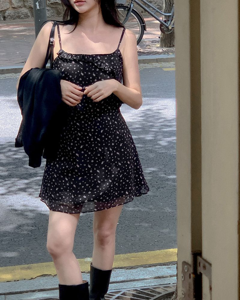 MAYBINS（メイビンス）の「Flo flower mini dress（Dresses）」