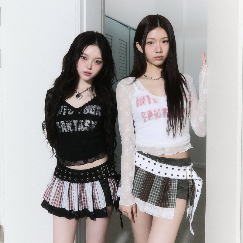 (3rd reorder) lettering crop sleeveless - black