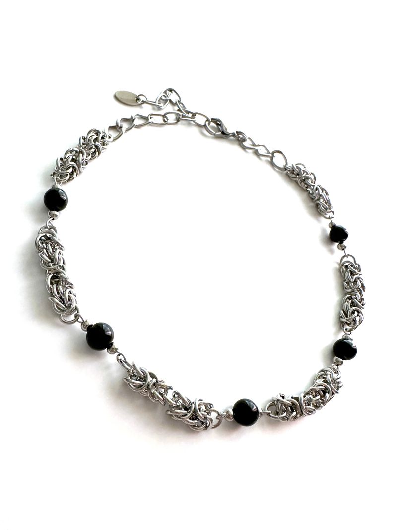 BUZZERBE（ブザービー）の「Black Onyx O-ring Connection Necklace（Accessories）」