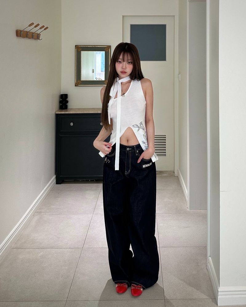 NEWALRIN（ニューアリン）の「Ruby flower one shoulder sleeveless knit（Tops）」