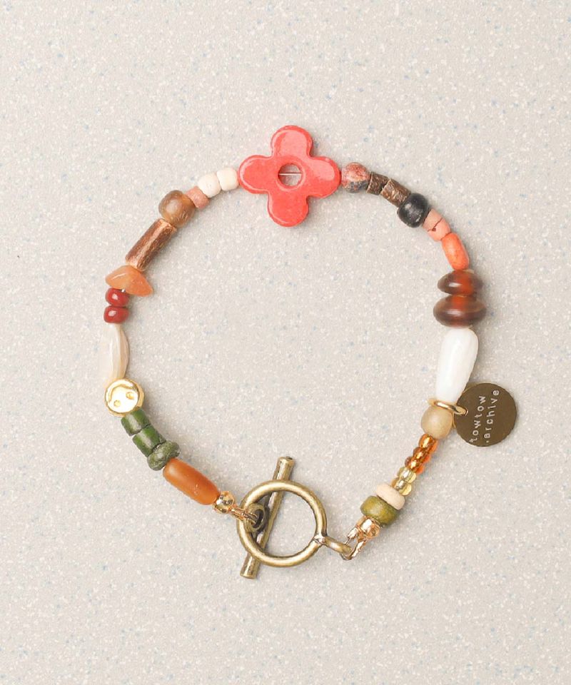 CLOVER SYMBOL-CARROT : ARCHIVE-003