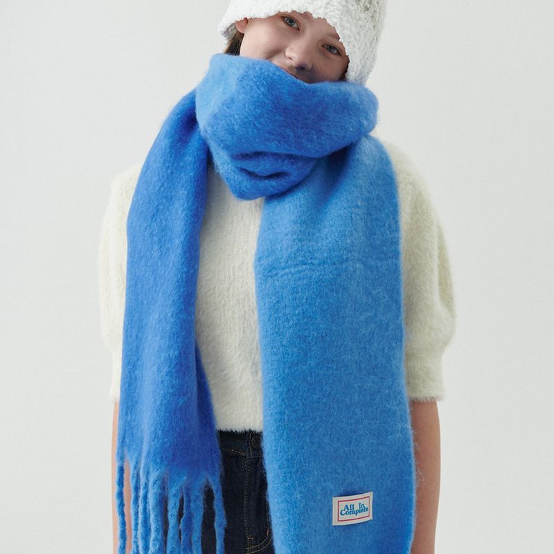 ALLINCOMPLETE（オールインコンプリート）の「Half&Half Chunky Muffler (Light Blue & Cobalt Blue)（Fashion Accessories）」