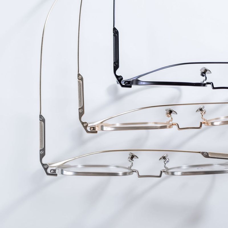 Knouun Round titanium glasses CODE. 102. B Silver N Gold