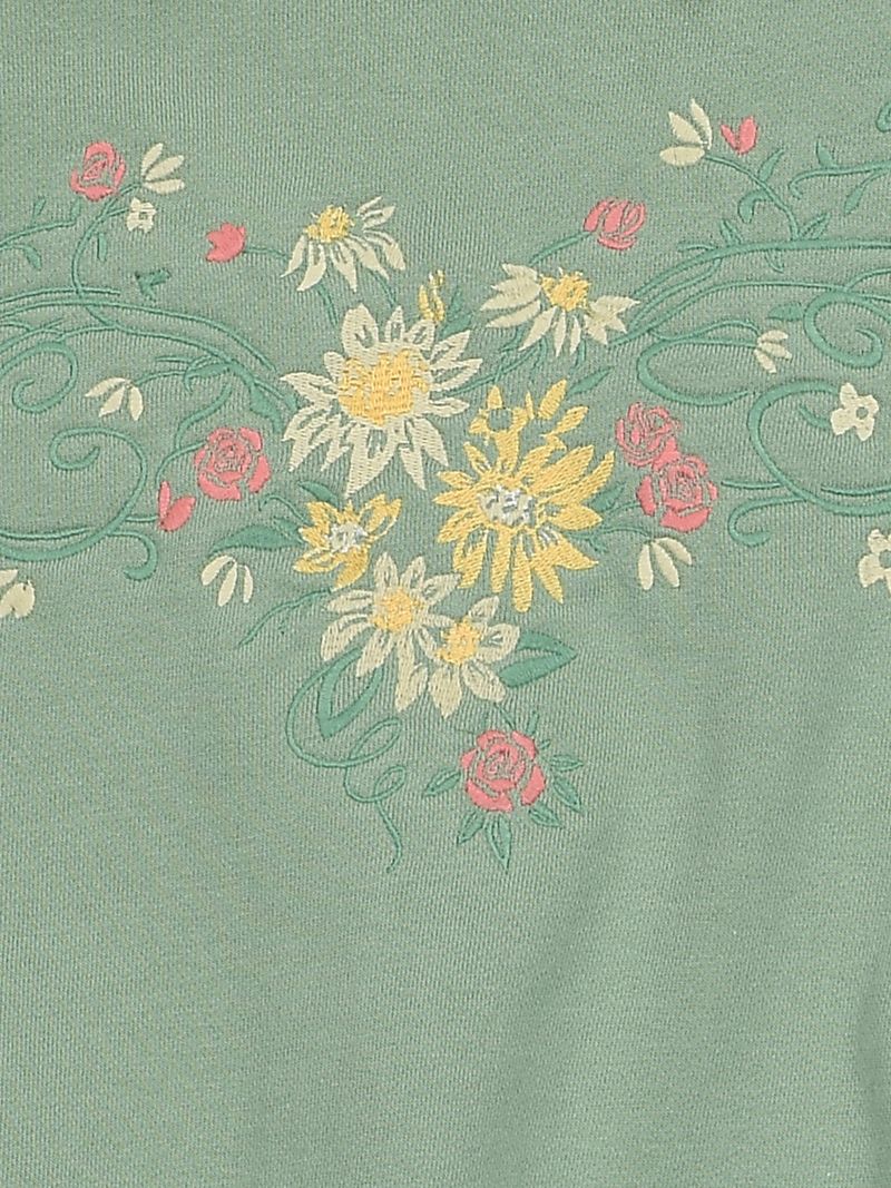 Flower Embroidered Collar Sweatshirt
