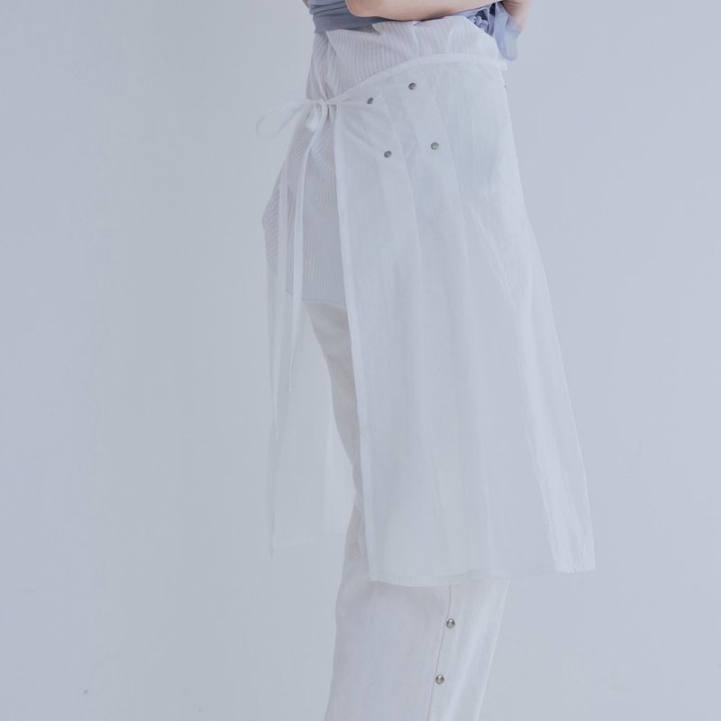sheer layered rivet pleats skirt (white)