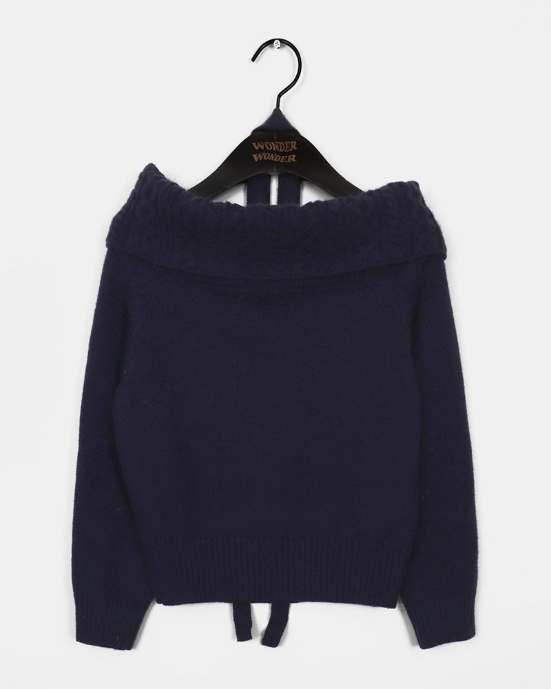 Weck Twisted Off-Shoulder Knit Set