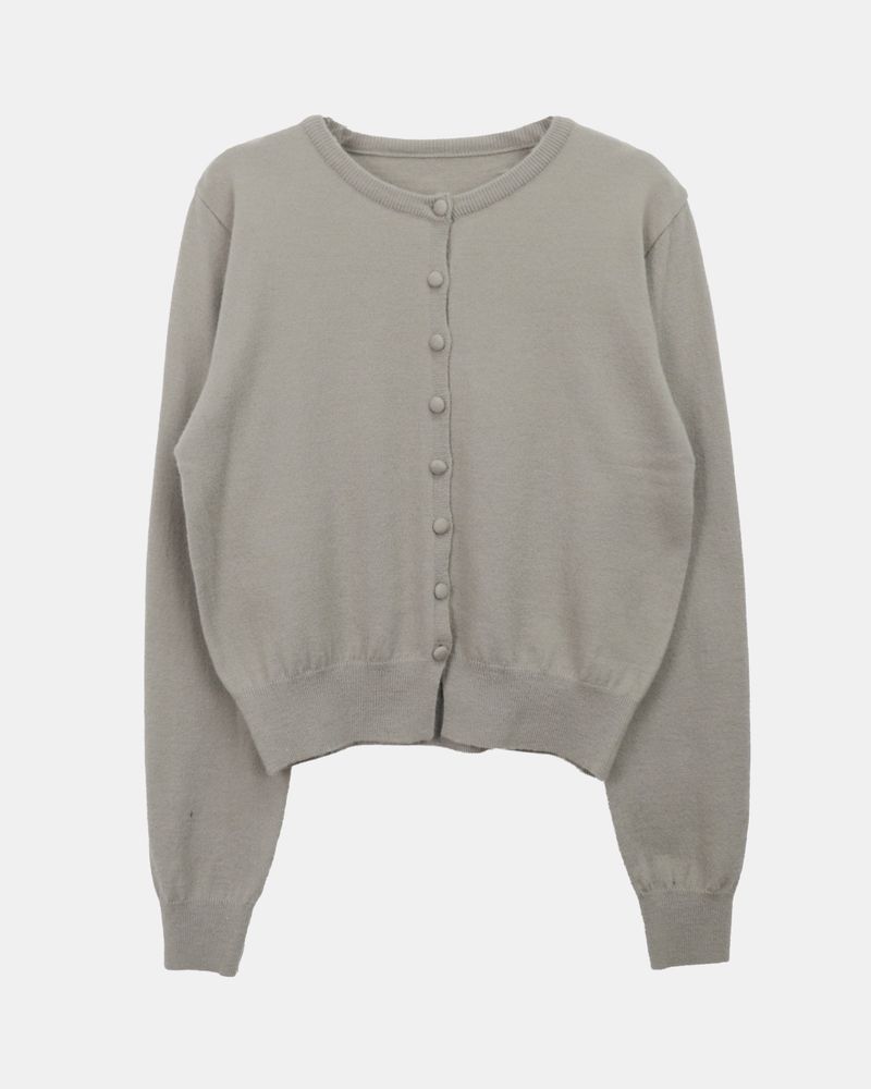 Uran Buttoned Round-Neck Long-Sleeve Cardigan