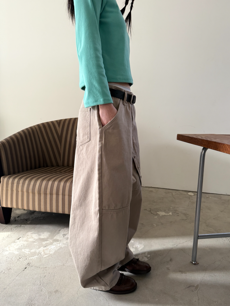 snap cover pants