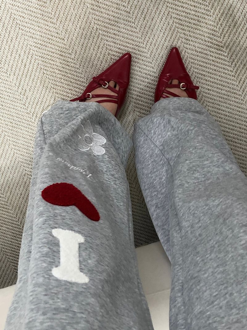 I ♥ Heart patch pants
