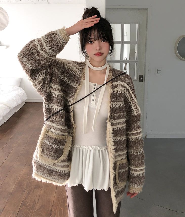 ULAN（ユレン）の「 ボヘミアンフリンジツイードカーディガン（トップス）」