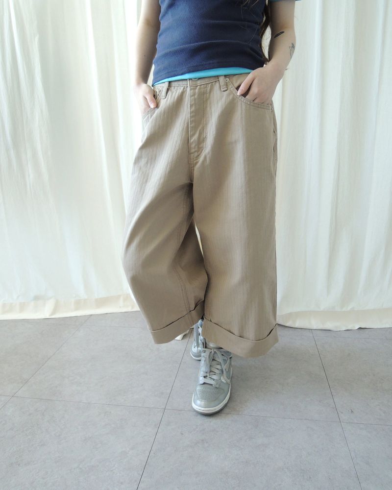 HERRINGBONE ROLL-UP BUCKLE PANTS