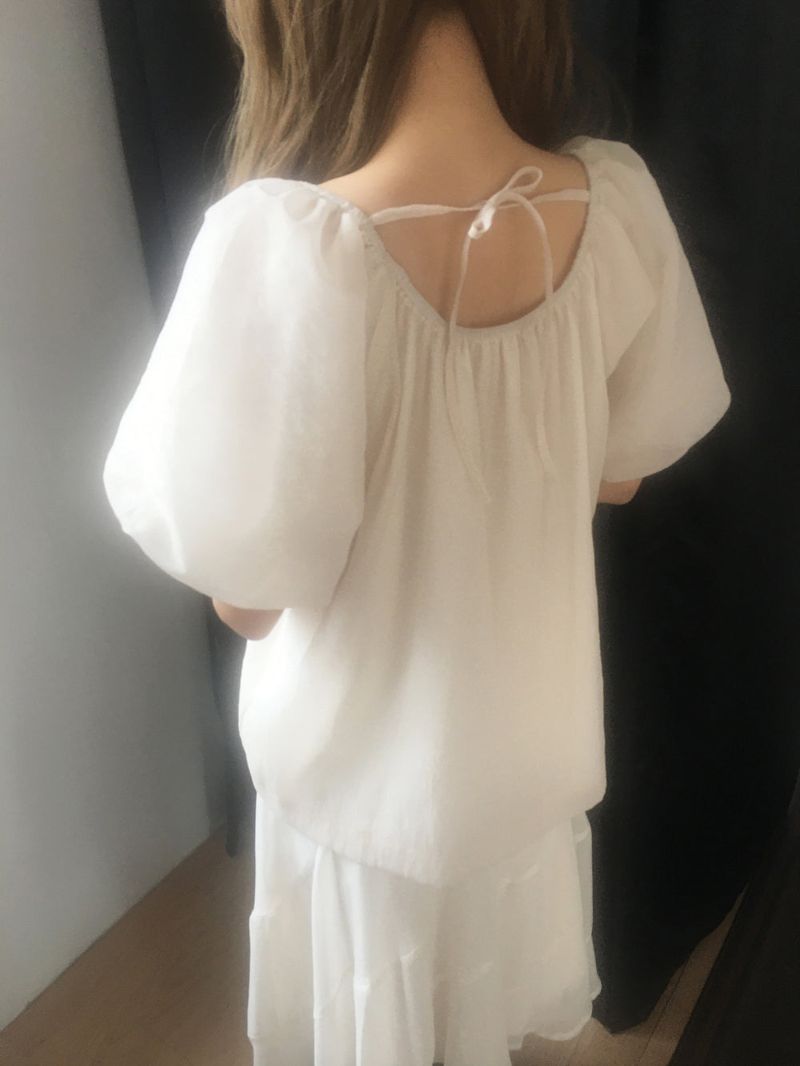 Gureum puff blouse
