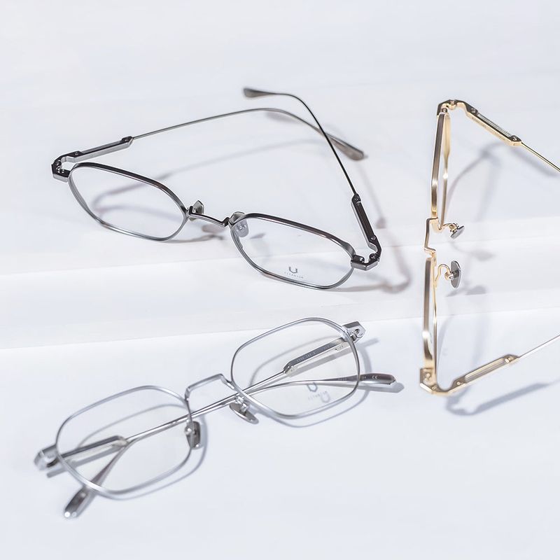 Knouun Square titanium glasses CODE. 102. A Dark Gray