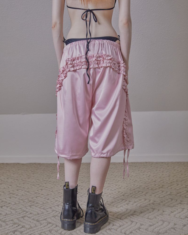satin ruffle track pants / pink