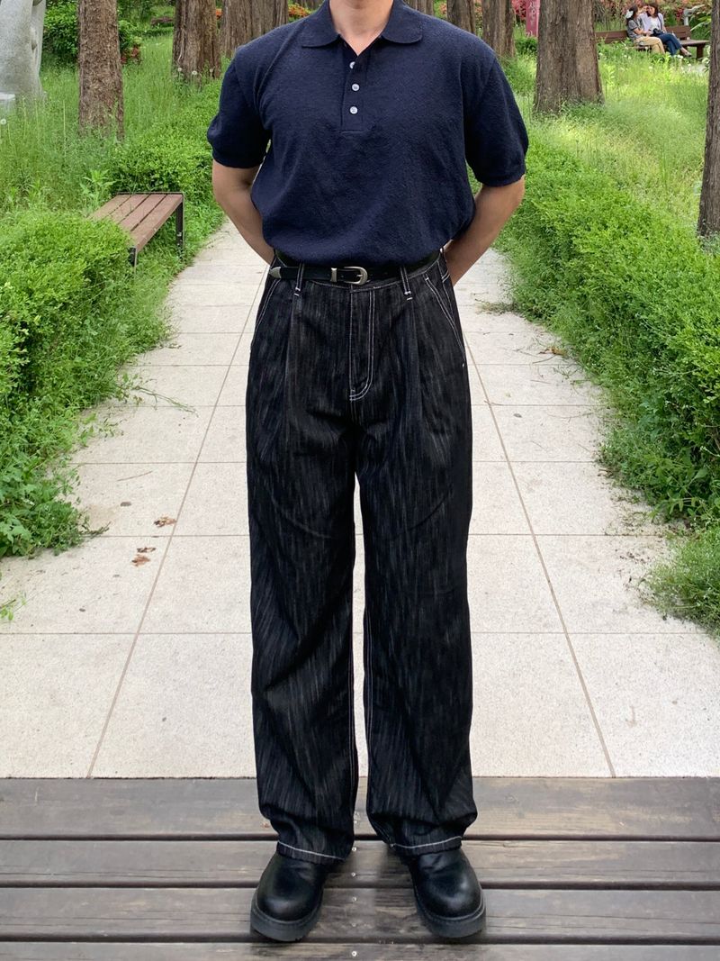 Code One-Tuck Non-Fade Pants