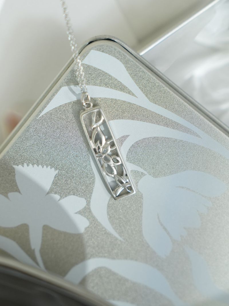 Botanical Frame Necklace