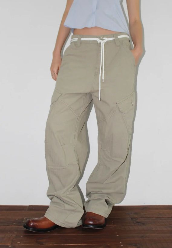 AAKE（アケ）の「HERRINGBONE CARGO PANTS（Pants）」
