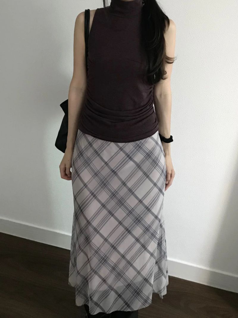 Glue Check Long Skirt (one color)