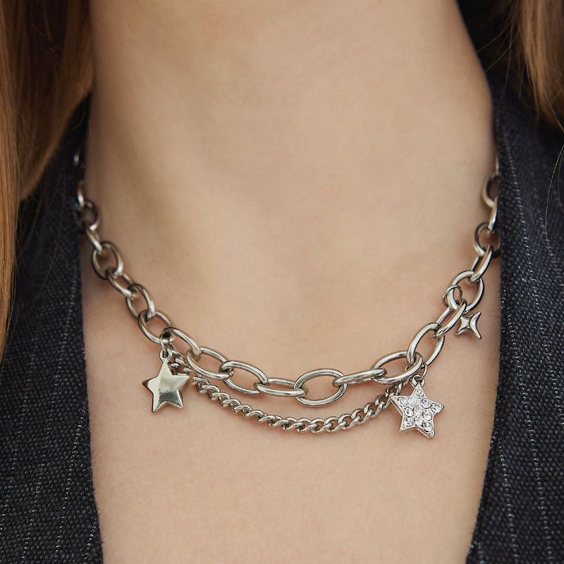 Funky Star Bold Chain Surgical Necklace