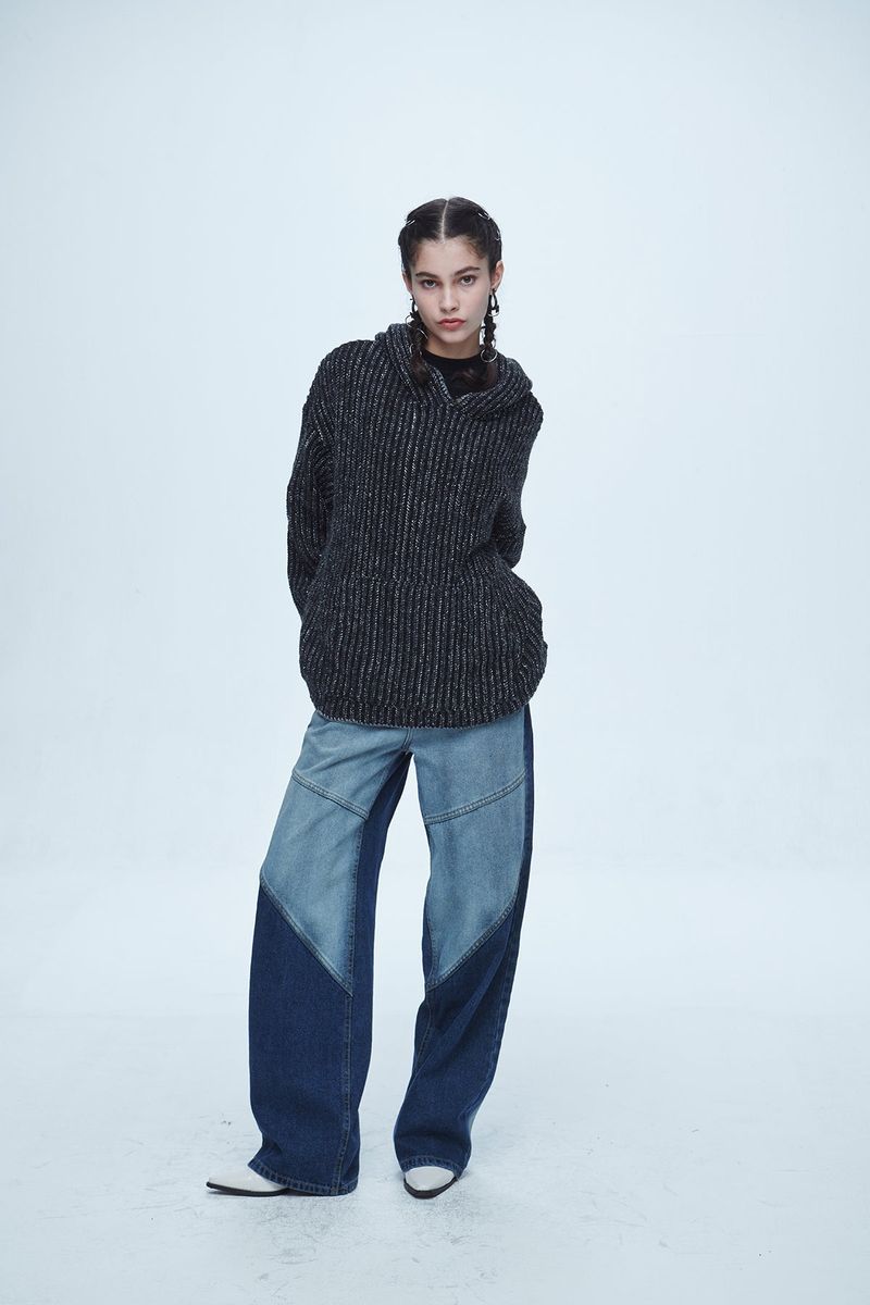 Braids Knit Hoodie Charcoal
