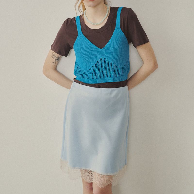 Rose Stain Lace Mini Skirt