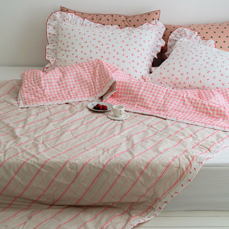 Borderline Pattern Reversible Summer Comforter - Pink stripe - Q size
