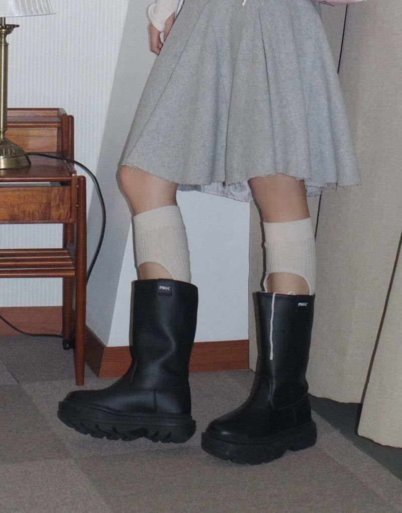 MILLION BOOTS BLACK