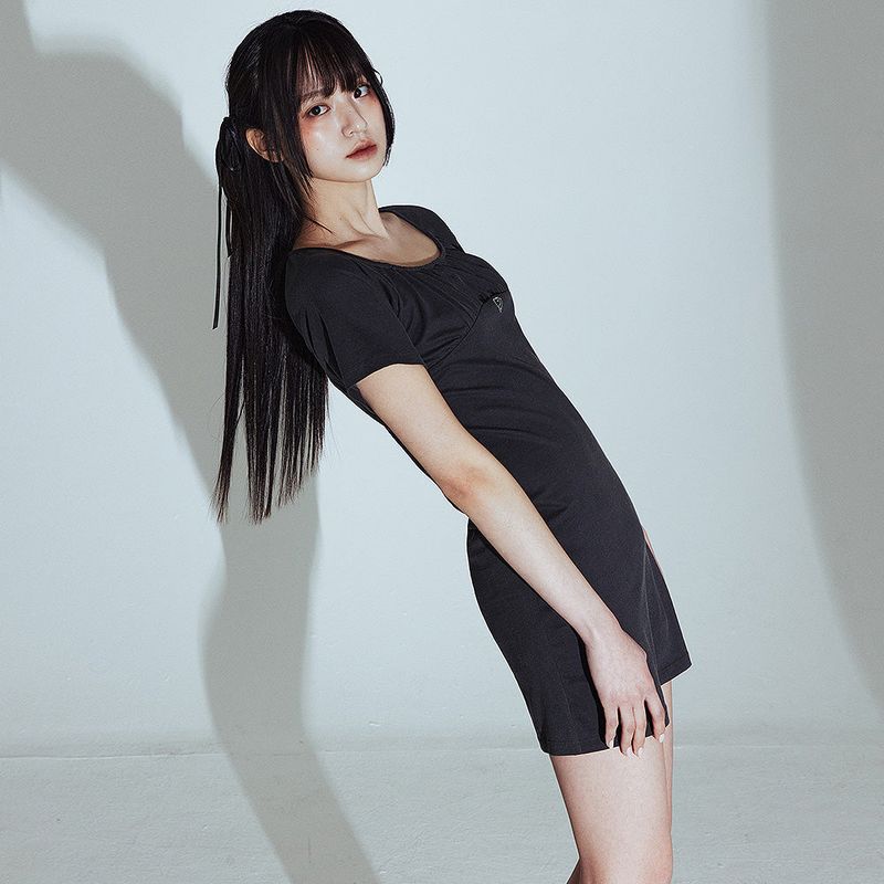 PUFF DRESS IN DARK GREY