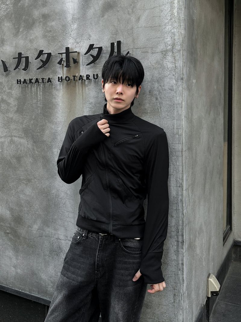 ZED DIAGONAL HIGH-NECK SLIM ZIP-UP