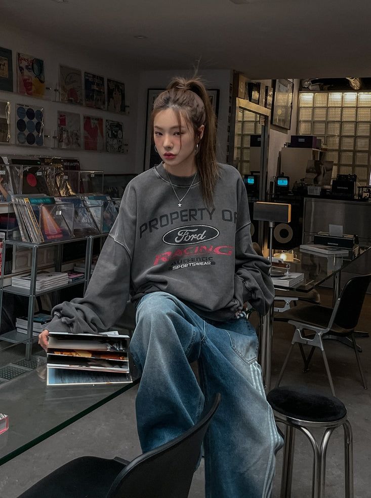 Ford washing oversized printed sweatshirt