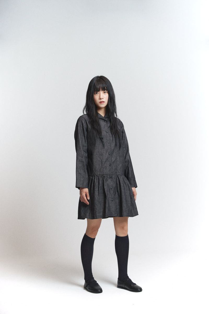 Frill shirt ops / Black jeans