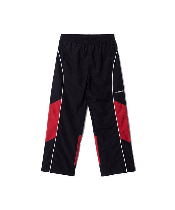QT8 GARMENTS（キューティーエイトガーメント）の「RG トラックパンツ（ブラック/レッド）（パンツ）」