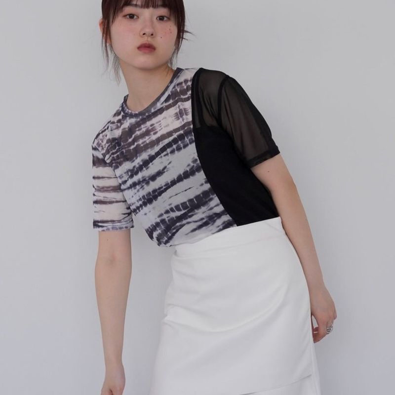 Uenui（ウニュイ）の「marble sheer switching tops（Tops）」