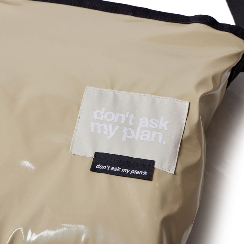 2WAY PADDED MESSENGER BAG_BEIGE