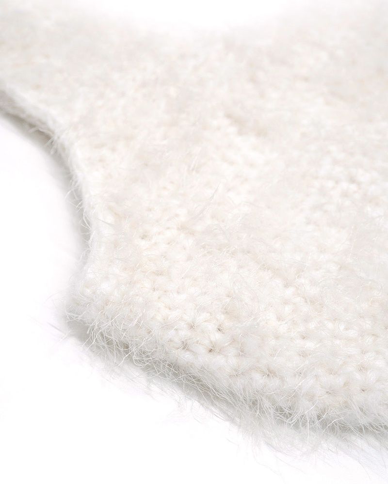 Hand Earflap Beanie - cream